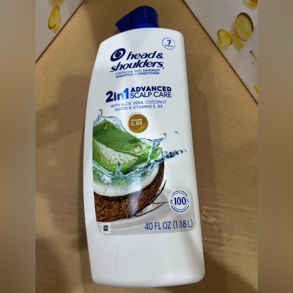 Head & Shoulders 2-in-1 Shampoo and Conditioner40 Oz new